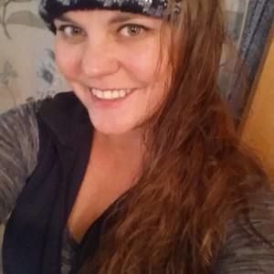 Meet your Posher, Leslie